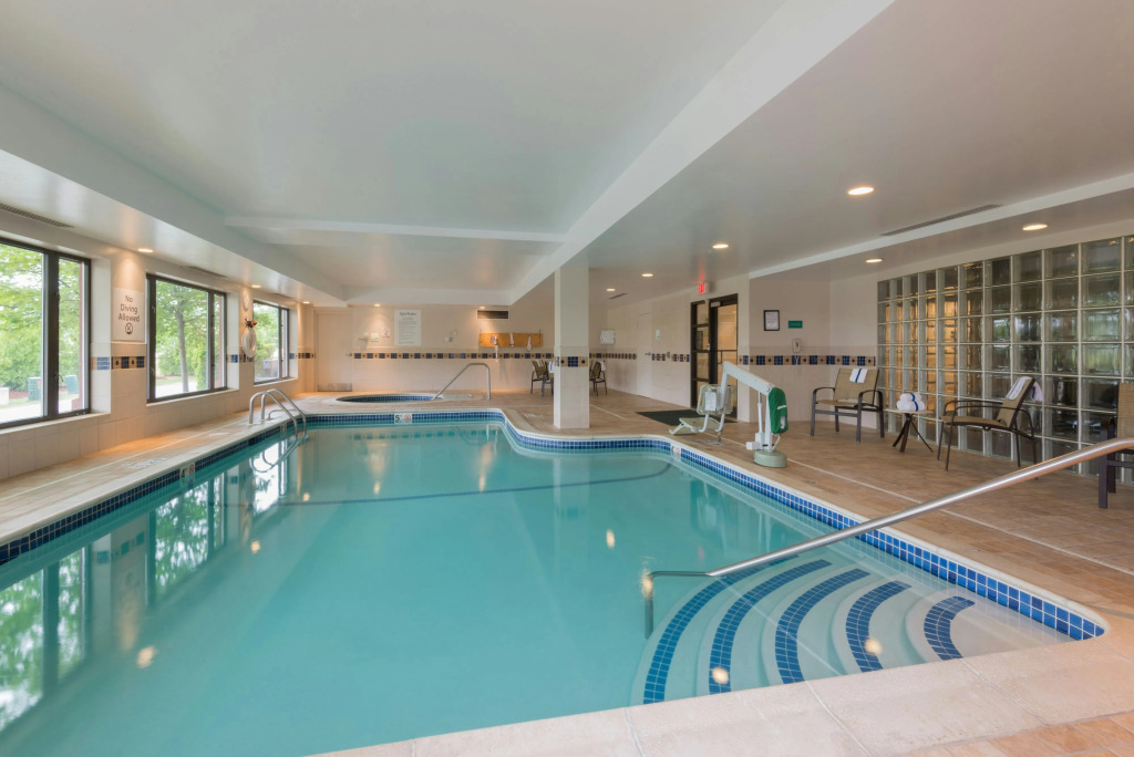 Holiday Inn Manchester Airport by IHG