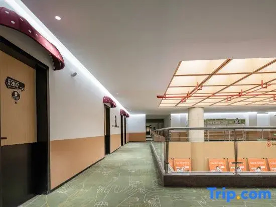 Yichang Youth Cabin · Apartment Hotel