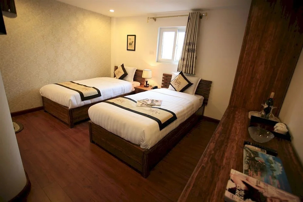 Ha Noi Apple Hotel