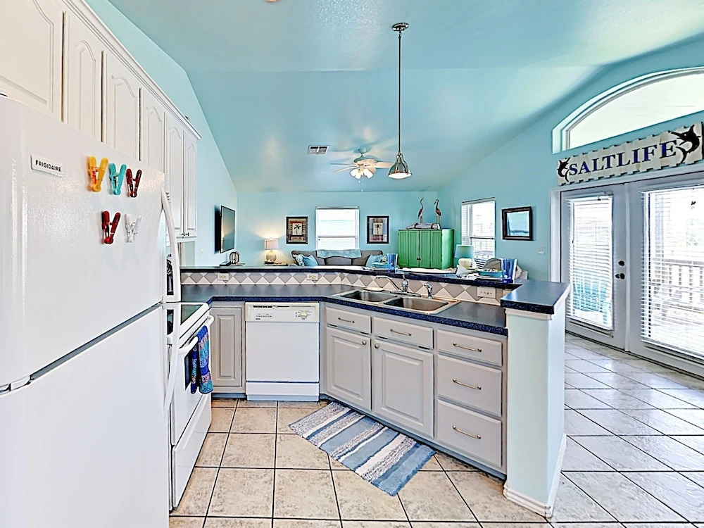 1208 Rockport - 2 Br Home