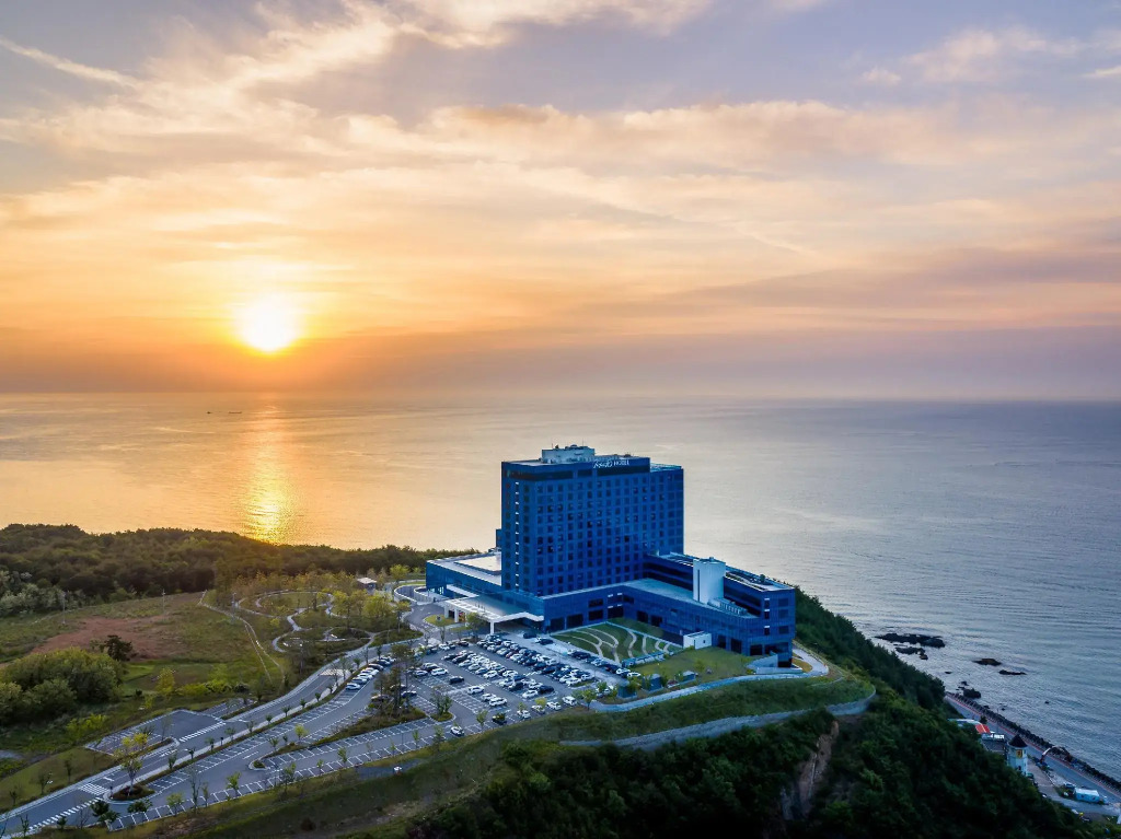 Hotel Tops 10