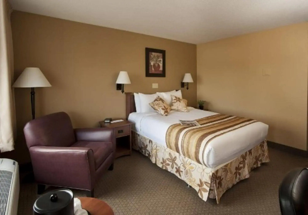 Maritime Inn, an Ascend Collection Hotel