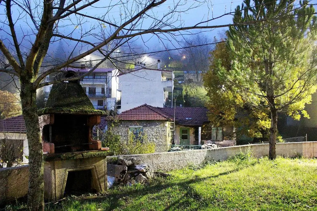 Snow story 1 -Elati, Trikala-2BD