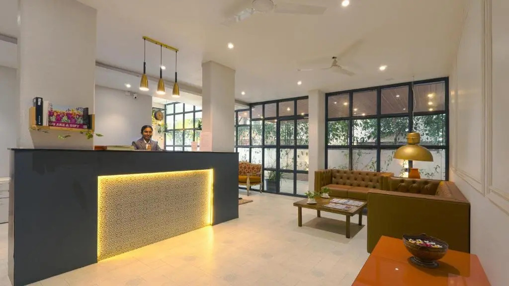 Magnus Aerith Studios, Executive Residences