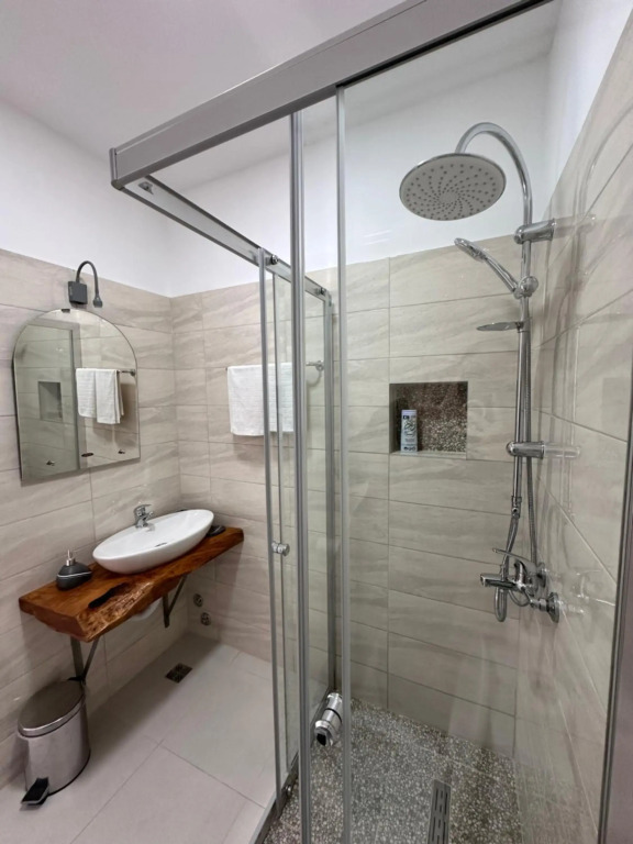 Ravne Energy Apartments