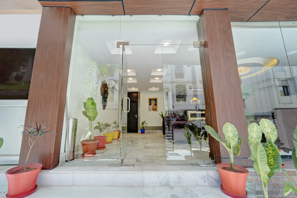 Super Hotel O Le Grande Hotel & Banquet