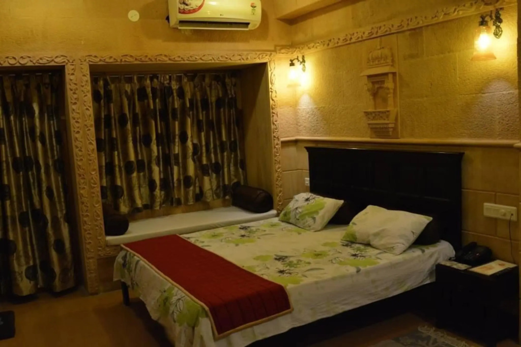 Hotel Jessulkot