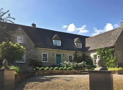 Trinity House Upper Oddington