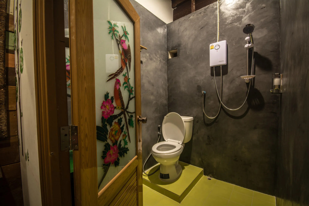 Poonsawasdi Hotel