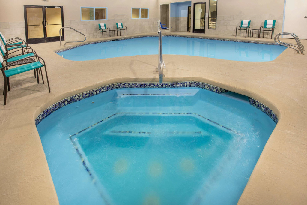 Holiday Inn Express & Suites Roswell