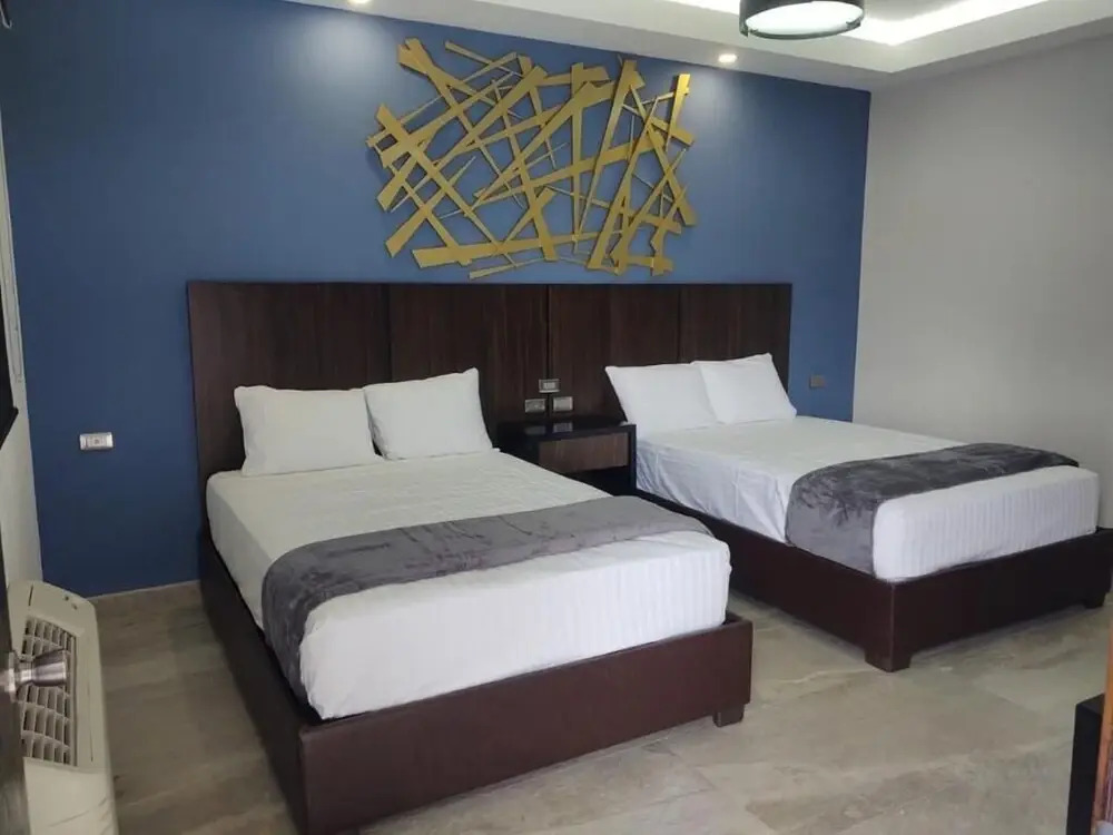 SAND MAR HOTEL