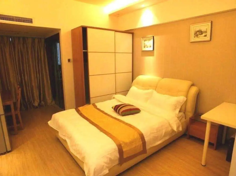 Candy Hotel Apartment