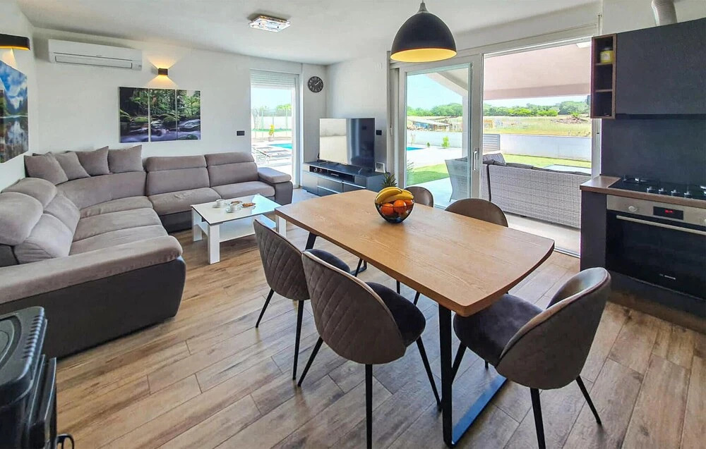 House Fazana 2154