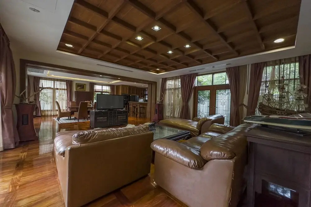 Executive 4 Bed Pool Villa - VTM