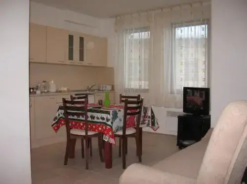 Sveti Stefan Apartment House & Spa