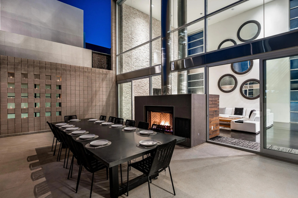 Old Town Scottsdale Iconic Modern Mansion