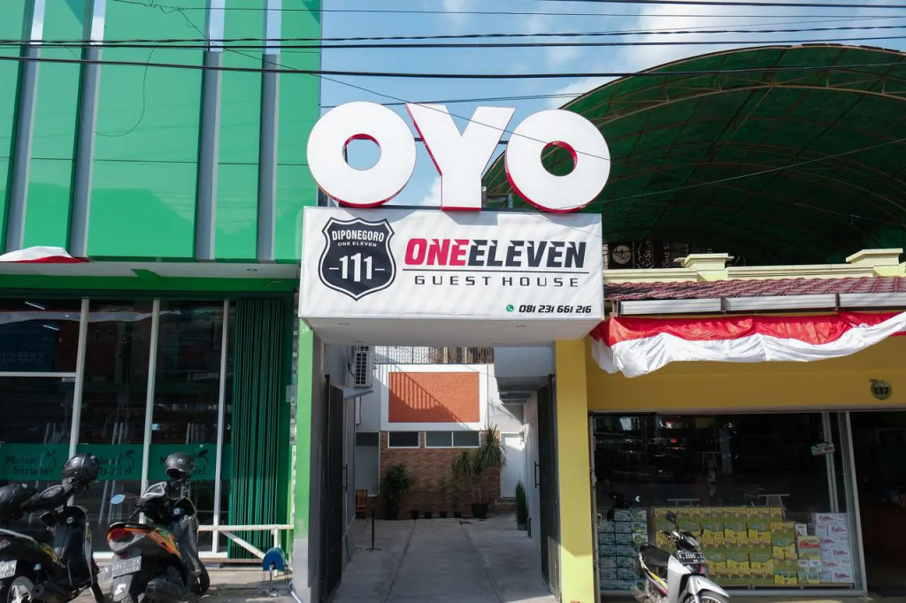 OYO 1454 111 Residence