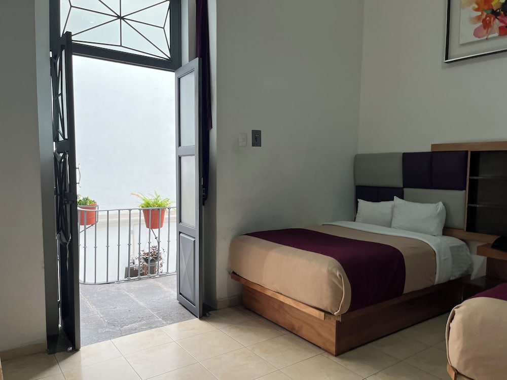 Hotel Alhaja Puebla Centro Histórico