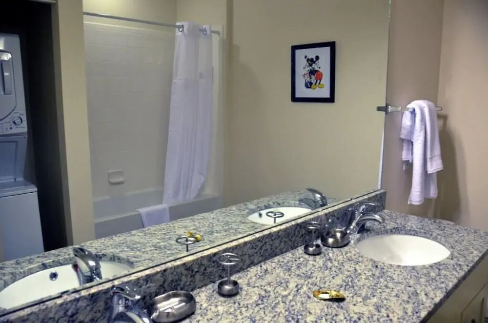 November Special at LV 3 Beds 2 Baths Id:61209