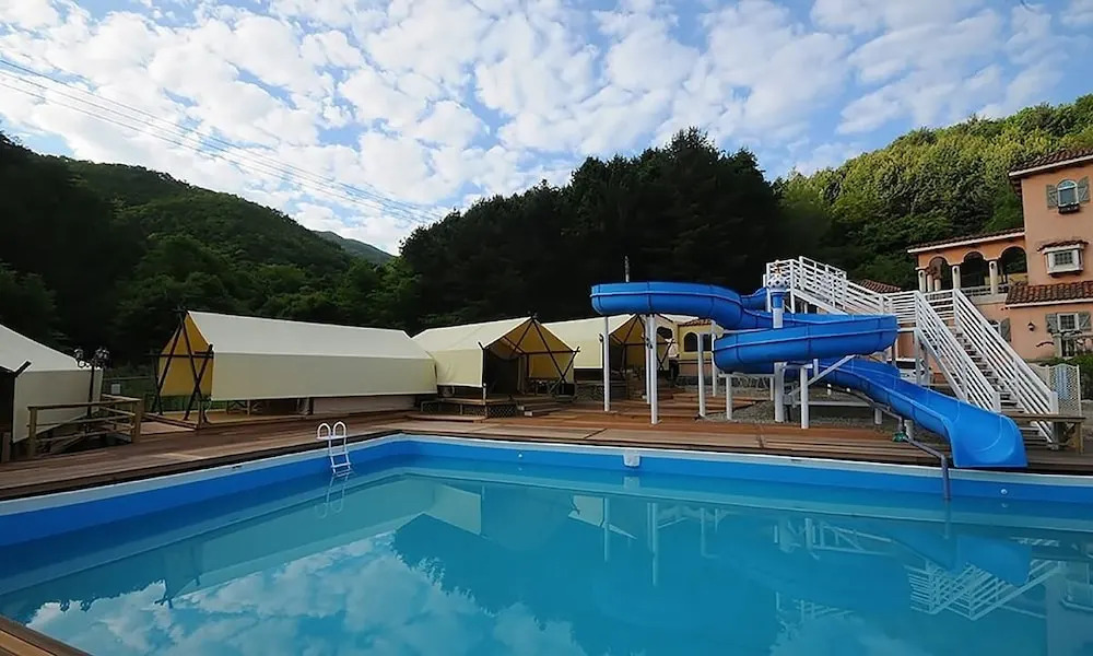 Miallet Pension and Glamping