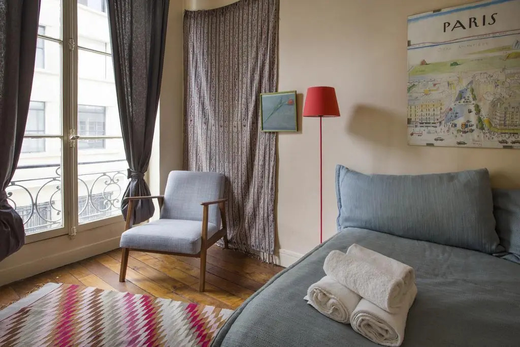 Quai dOrsay Apartment