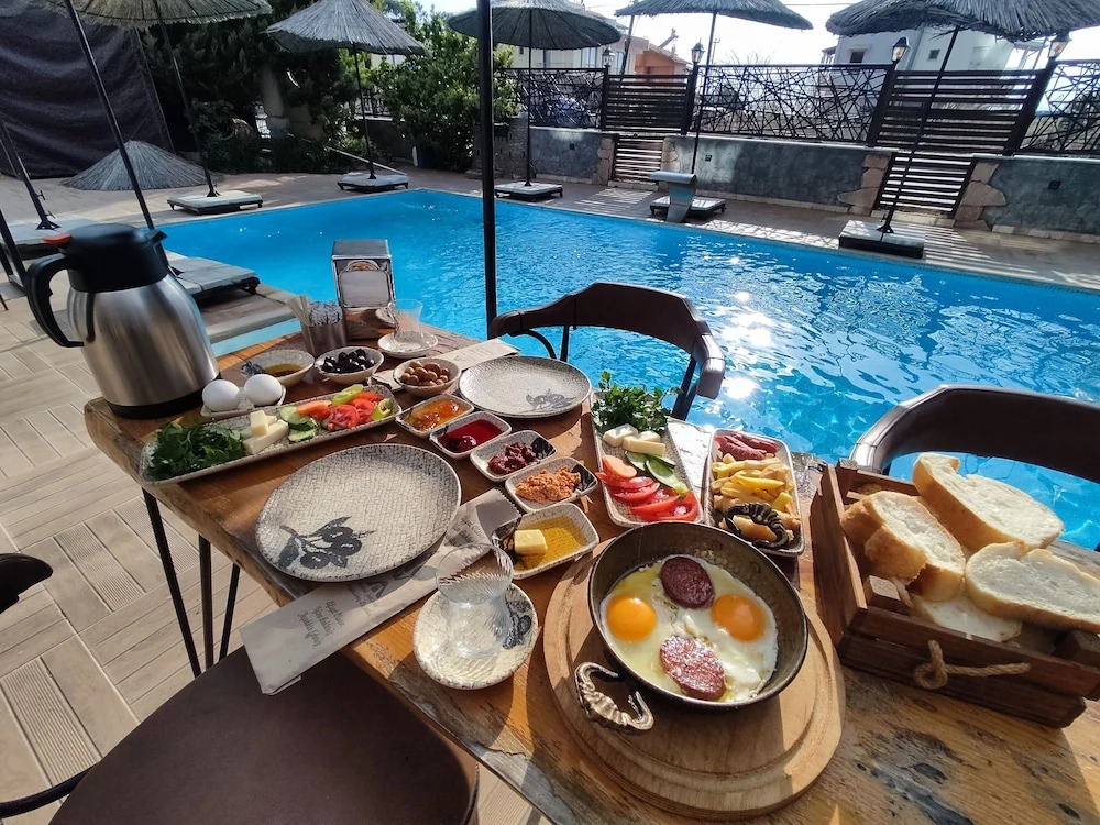 Aterna Hotel
