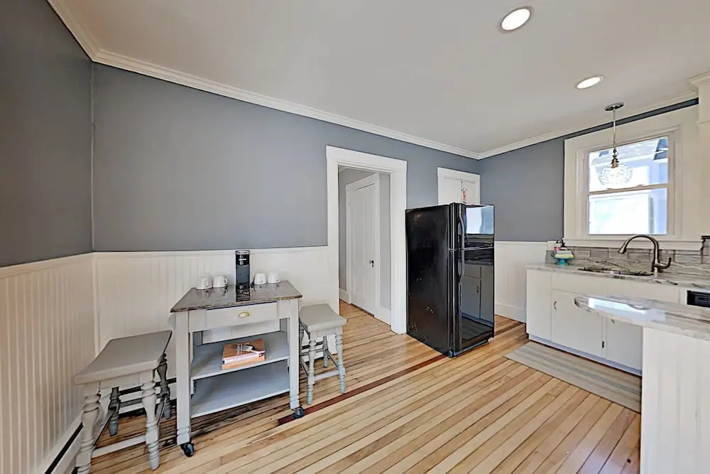Adorable & Updated In The Heart Of Freeport 3 Bedroom Home