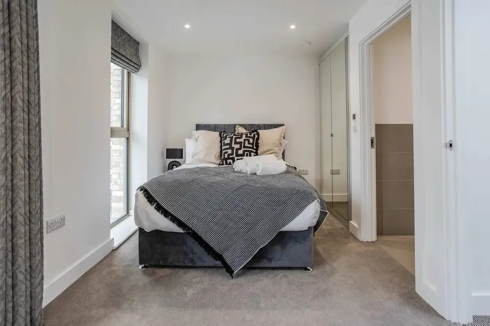 The Hidden Suite - 4BR Townhome Roof Top