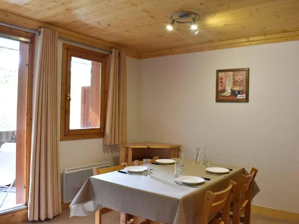 Appartement Méribel, 2 pièces, 4 personnes - FR-1-180-104