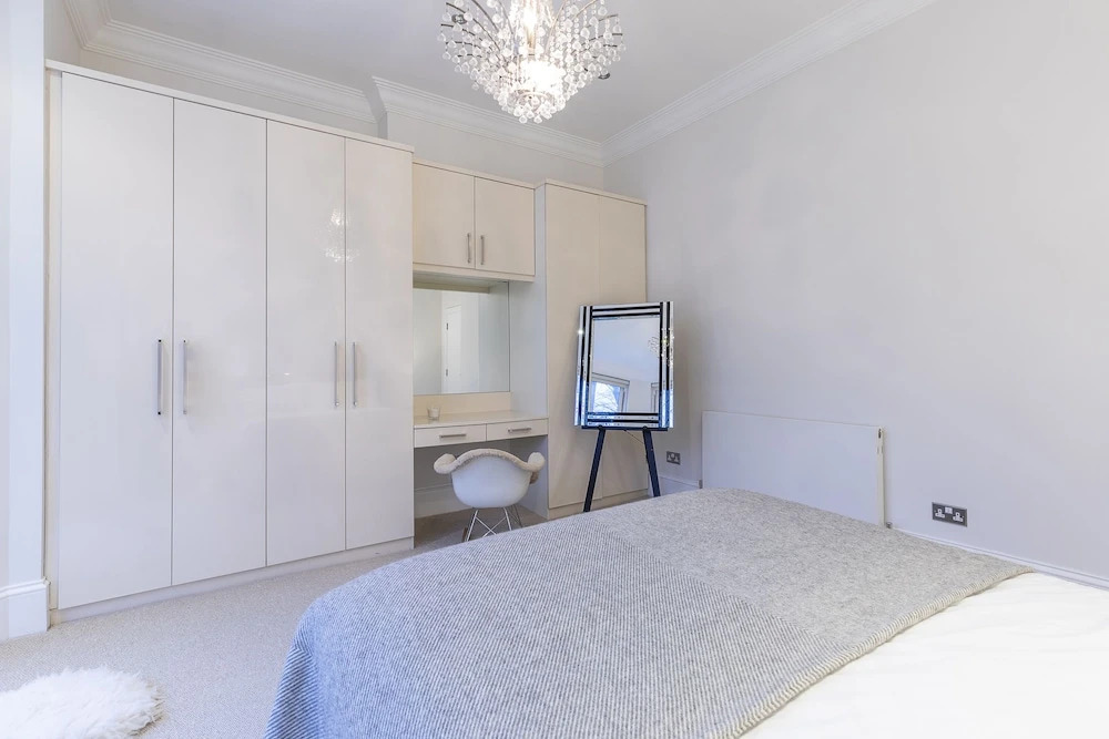 Chic 2BR apt in Kensington, Near Holland Park
