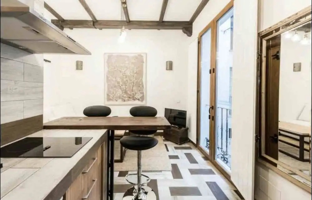 JB Rentals Gran via Apt