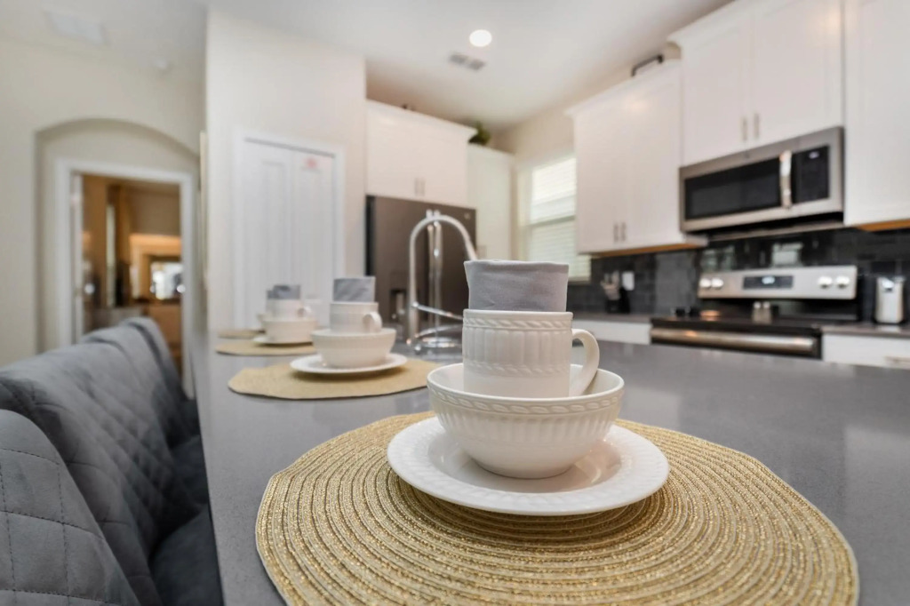 Villa wPrivate Pool &Themed Rooms, near Disney