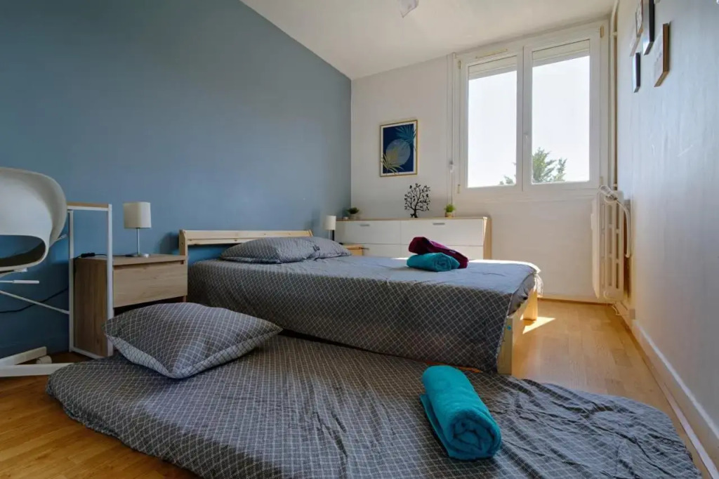 Le Smile - 3 Bedrooms - 8pers - Parking - Centre Gare