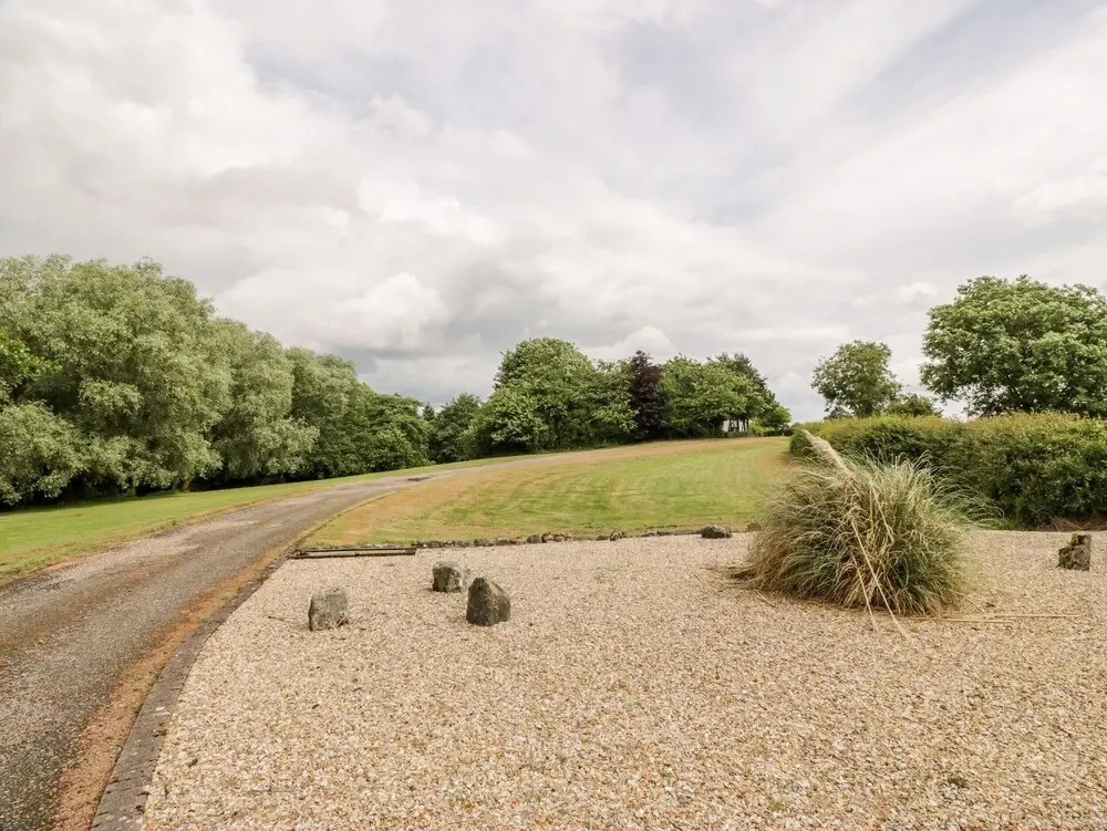 Shieldhill Farm House