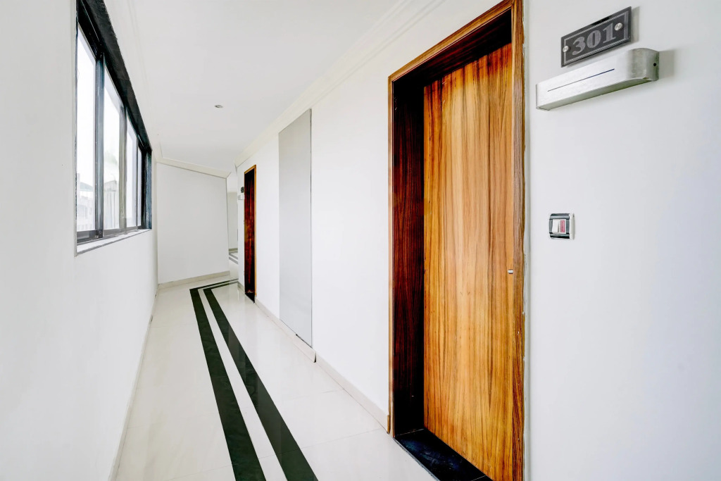Townhouse Oak Golden Bridge Bharuch
