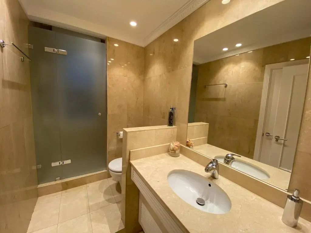 110 M2 Central apartment in Abando Close To Guggenheim with parking