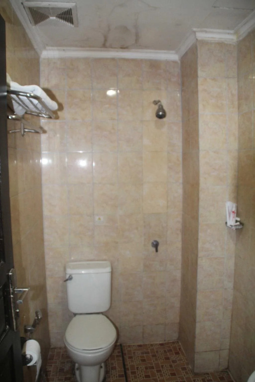 Top Star Hotel