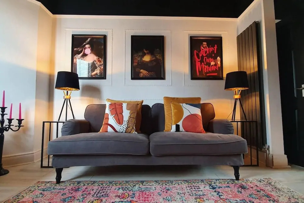Luxury Designer 4-bed Home in the Heart of Belfast
