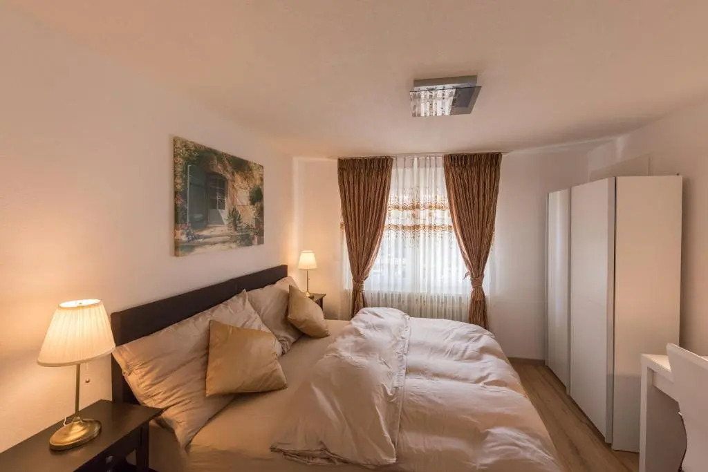 Muhusin Apartments