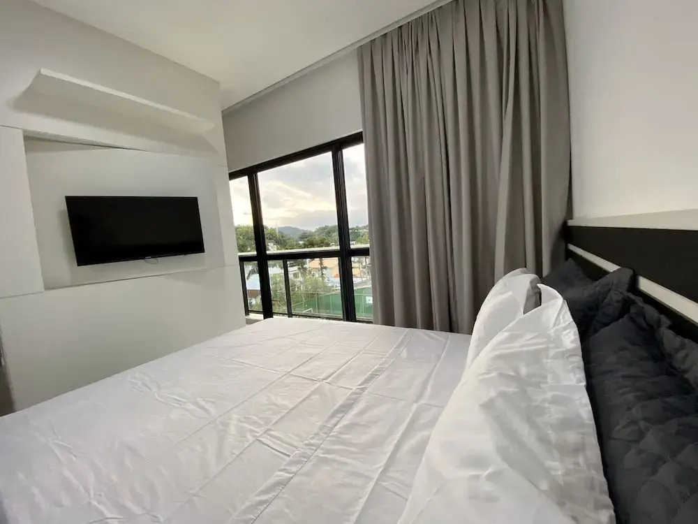 Max Loft - Apartamentos
