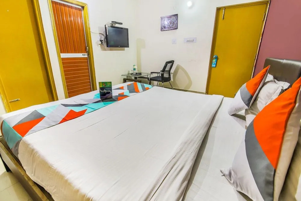 OYO Flagship 5773 Vibrant Guest House