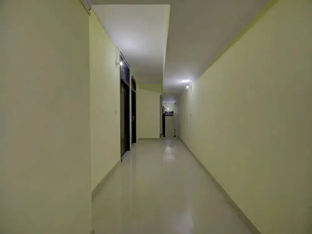 Kamal Palace By OYO Rooms