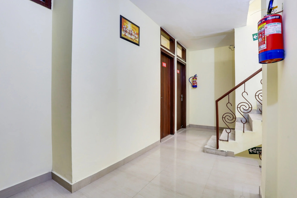 Hotel O Dwarka Metro