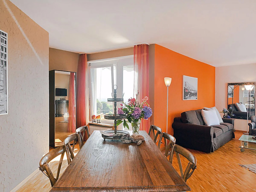 Suite Modern 19706