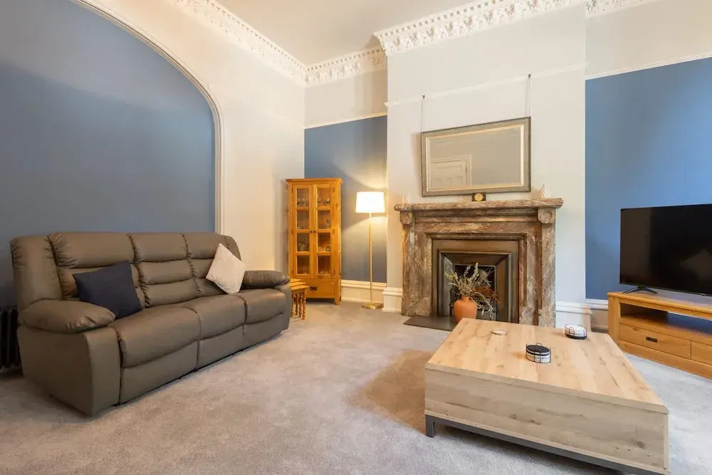 Host Stay Chatsworth Townhouse I
