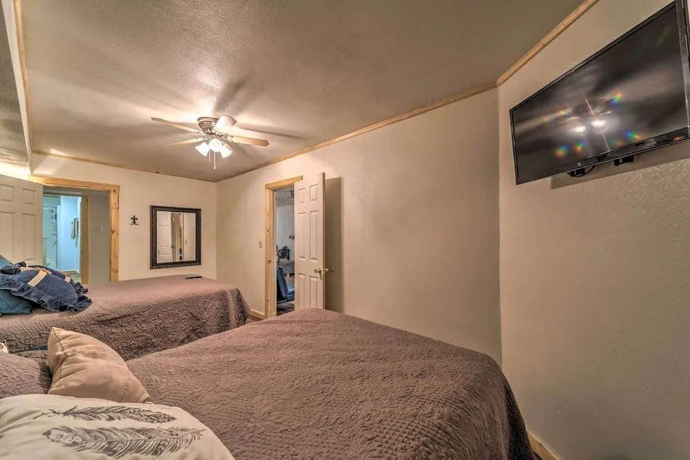 Airy Alto Escape: 1 Mi to Ruidoso Winter Park