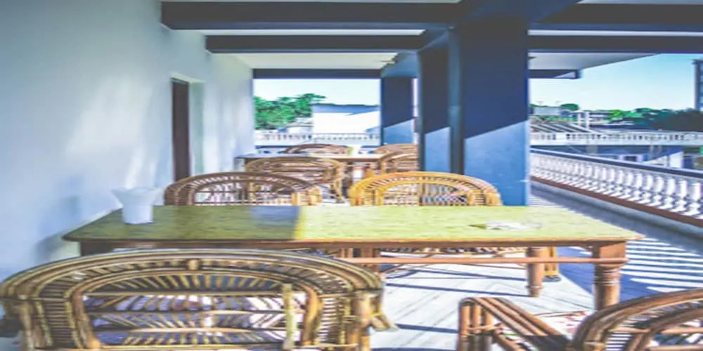 Hotel Royal Image