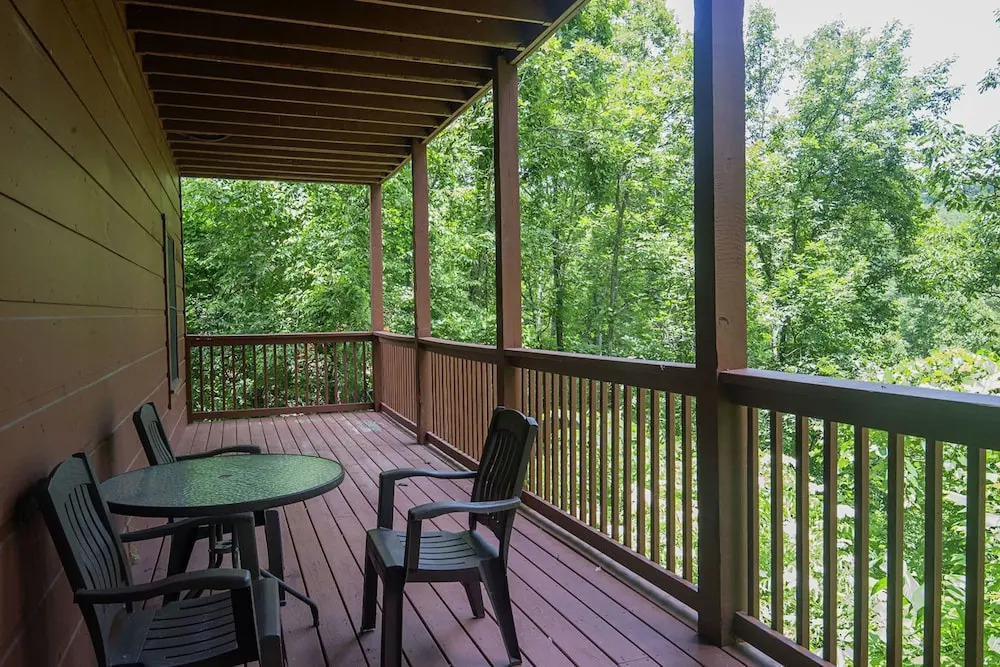 Mountain Majesty by Eagles Ridge Resort