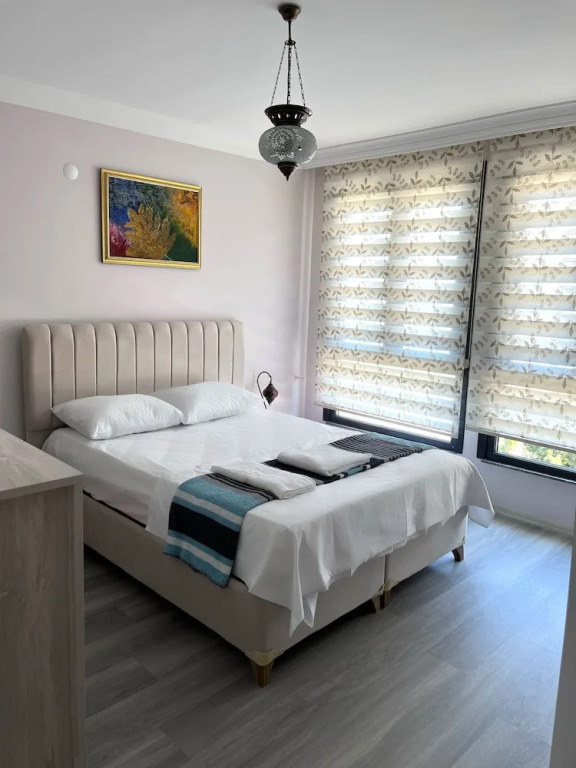 Tsira Suite