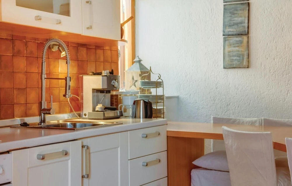 Beautiful Home in Mali Losinj With Wifi and 1 Bedrooms